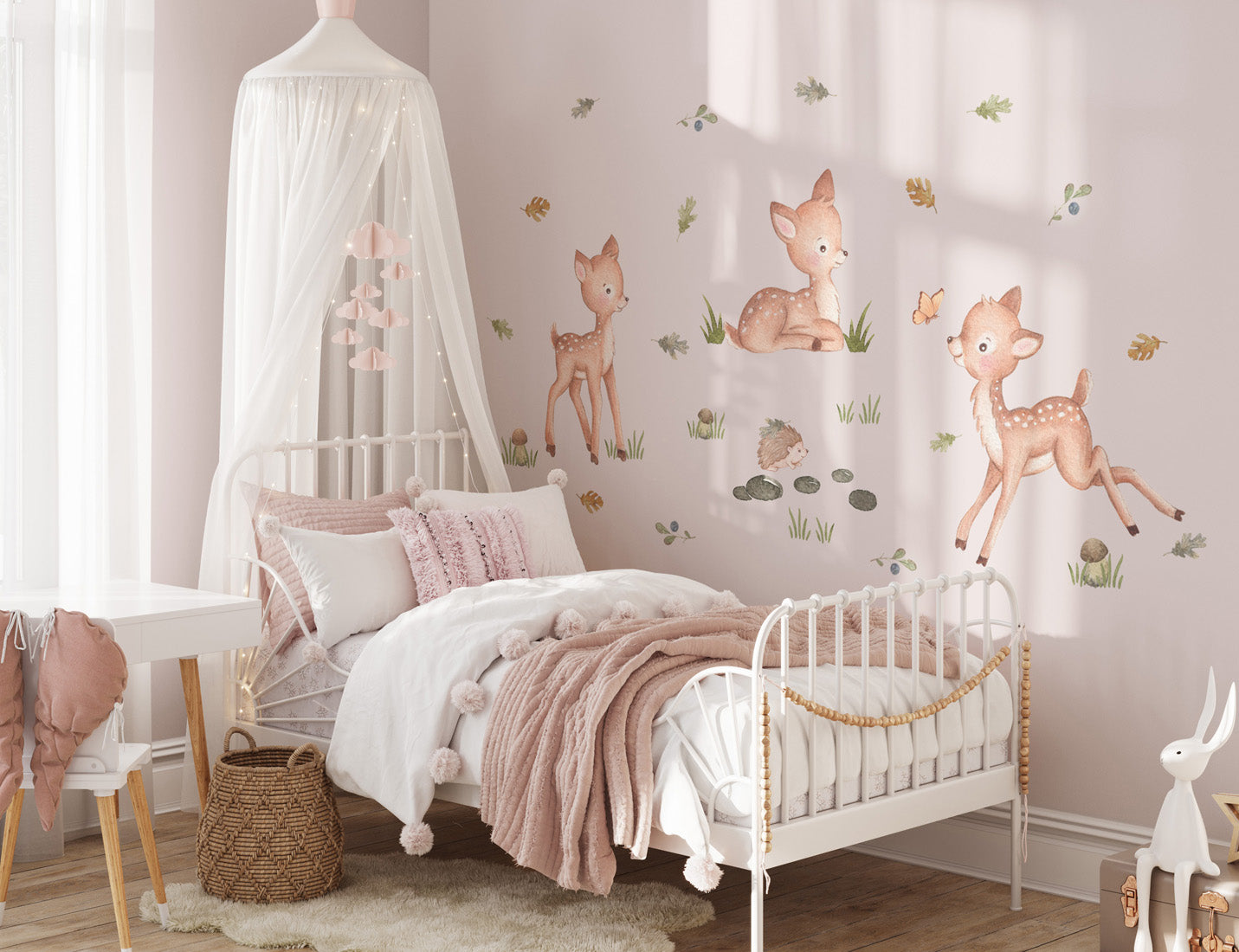 Forest animals. Deer. The girl's room wall decals.