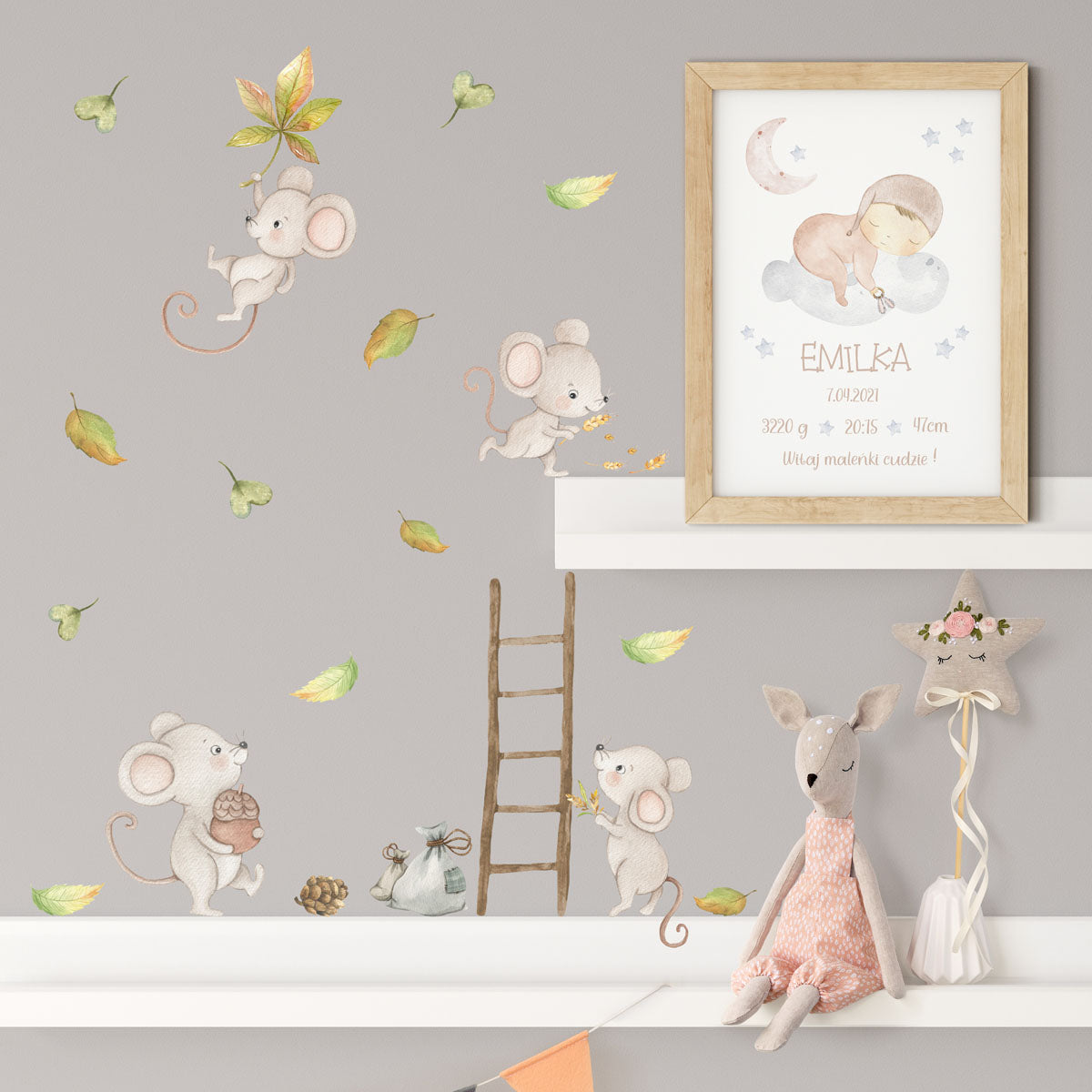 Mouse wall stickers. Baby room wall decor. Leaves.